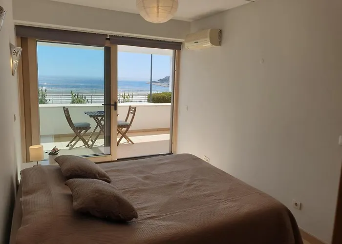  Sesimbra California Beach